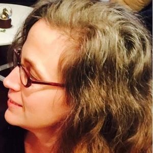 Meet your Posher, Beth